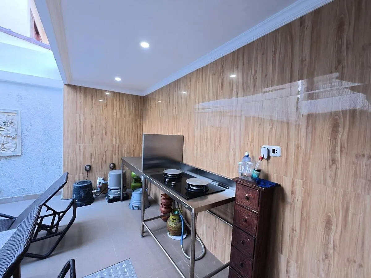 Villa Mimi Mesari, Kerobokan Seminyak  Indonesia